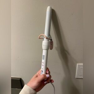 Mane 1” Curling Iron